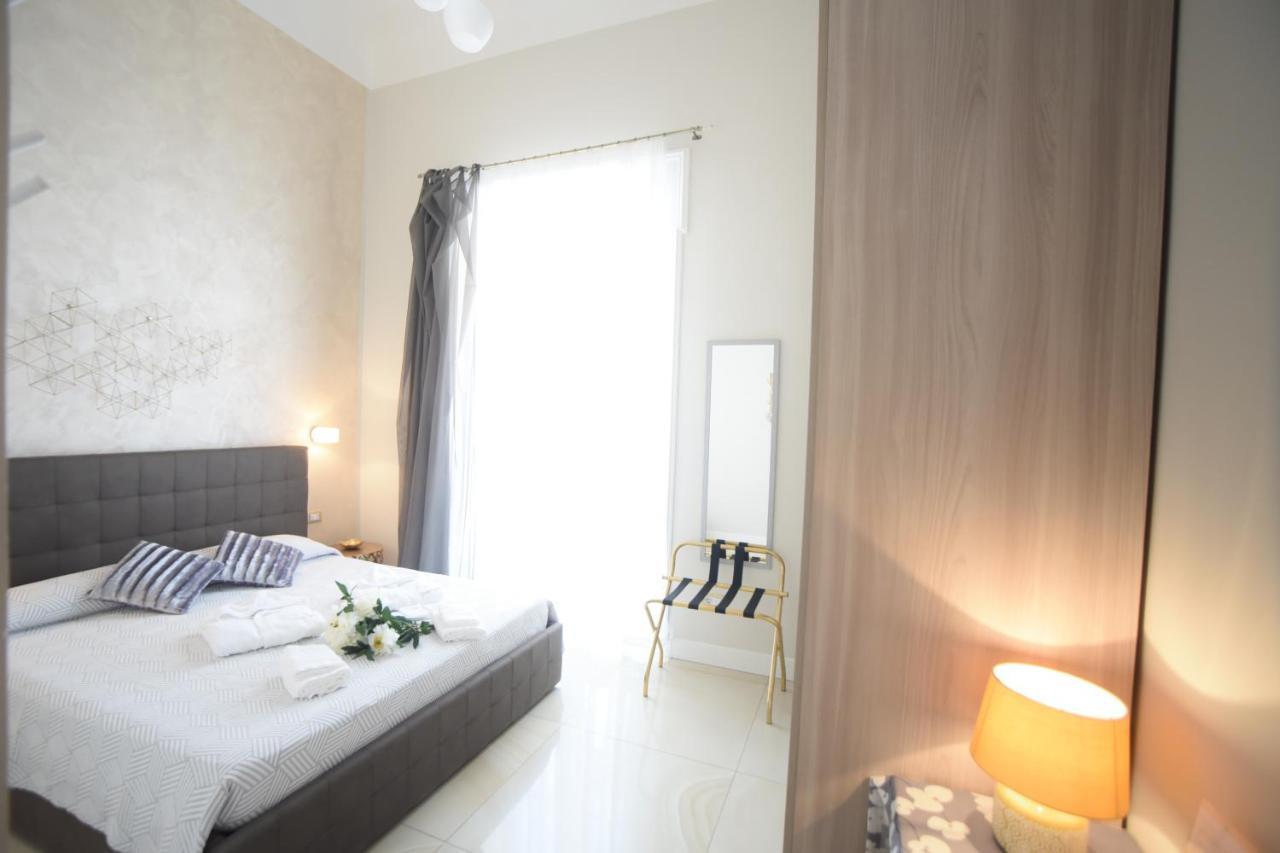 Casa Felice Suite Room Taranto Exteriör bild